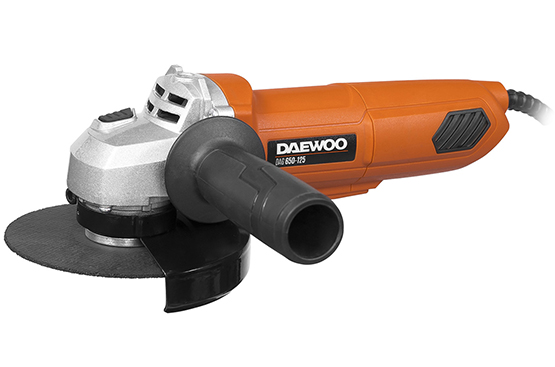 Кнопка фиксации шпинделя